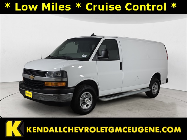 2024 Chevrolet Express Cargo Work Van's photo