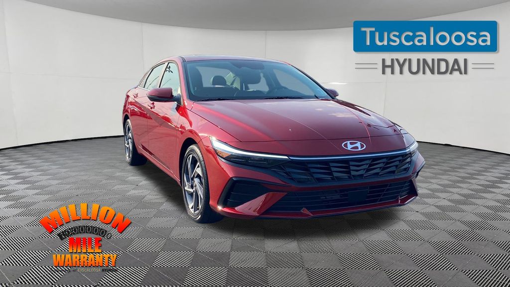 2025 Hyundai Elantra Limited's photo