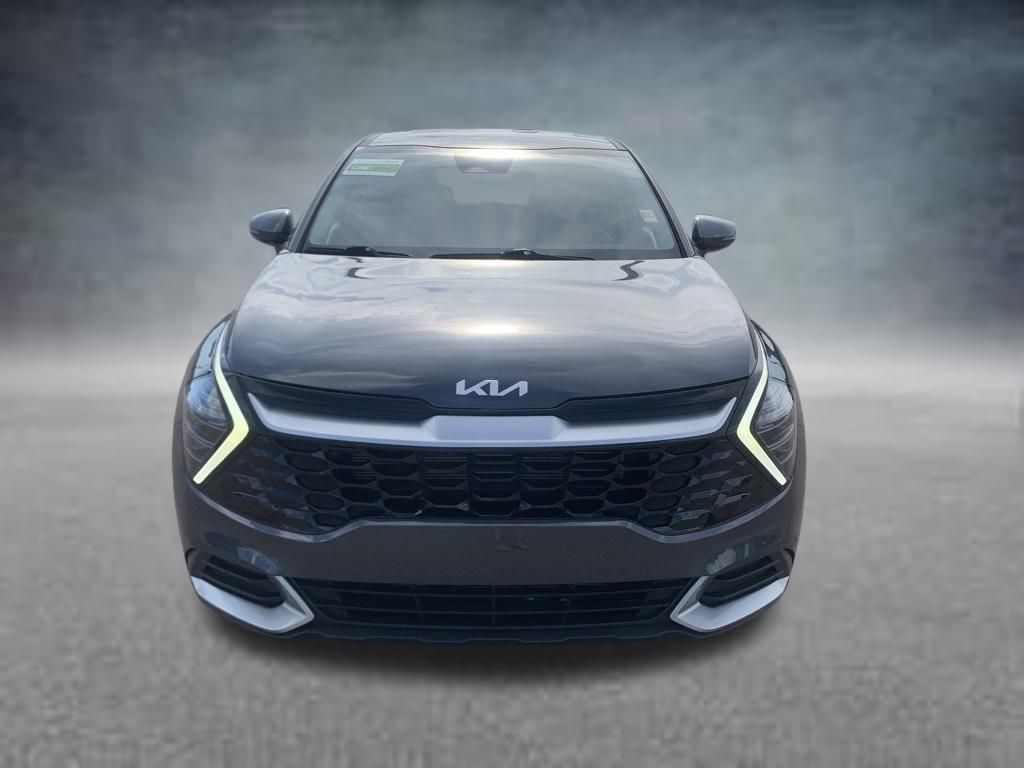 2024 Kia Sportage EX photo 2