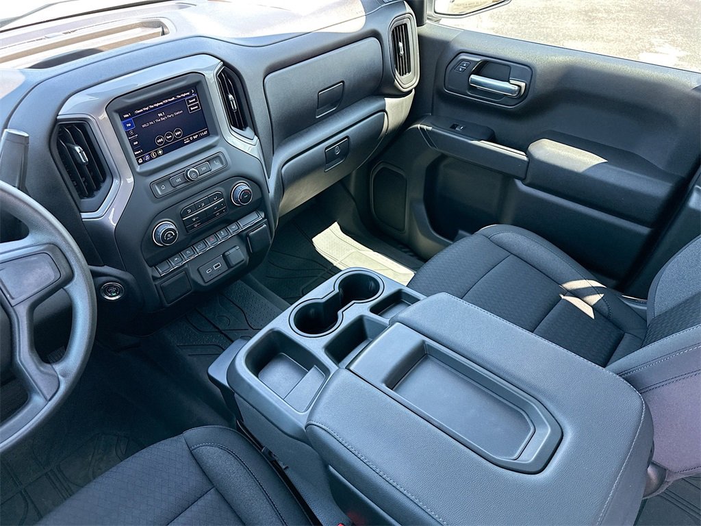 2023 Chevrolet Silverado 1500 Custom photo 20