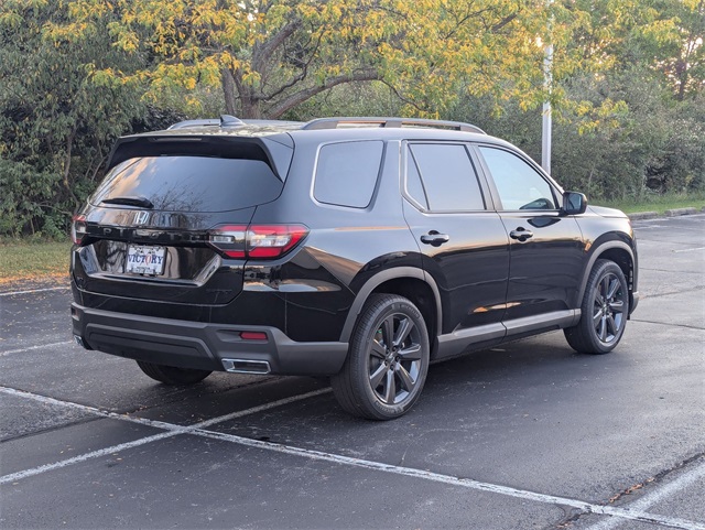 2025 Honda Pilot Sport photo 6