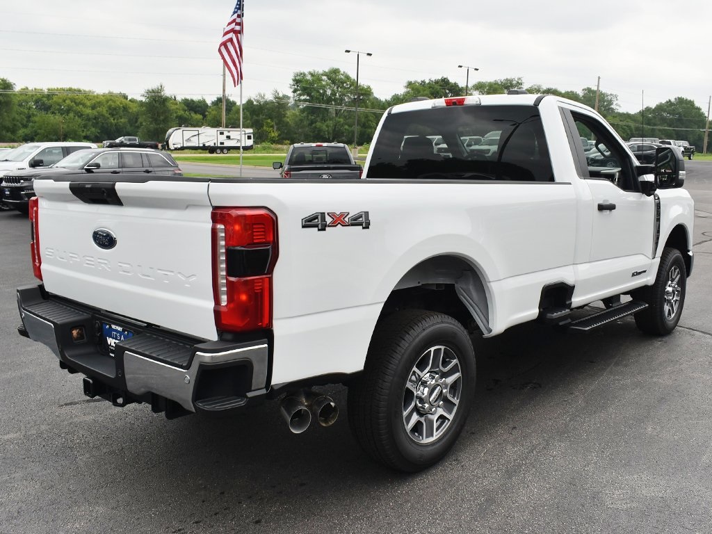 2025 Ford F-250 XLT photo 11