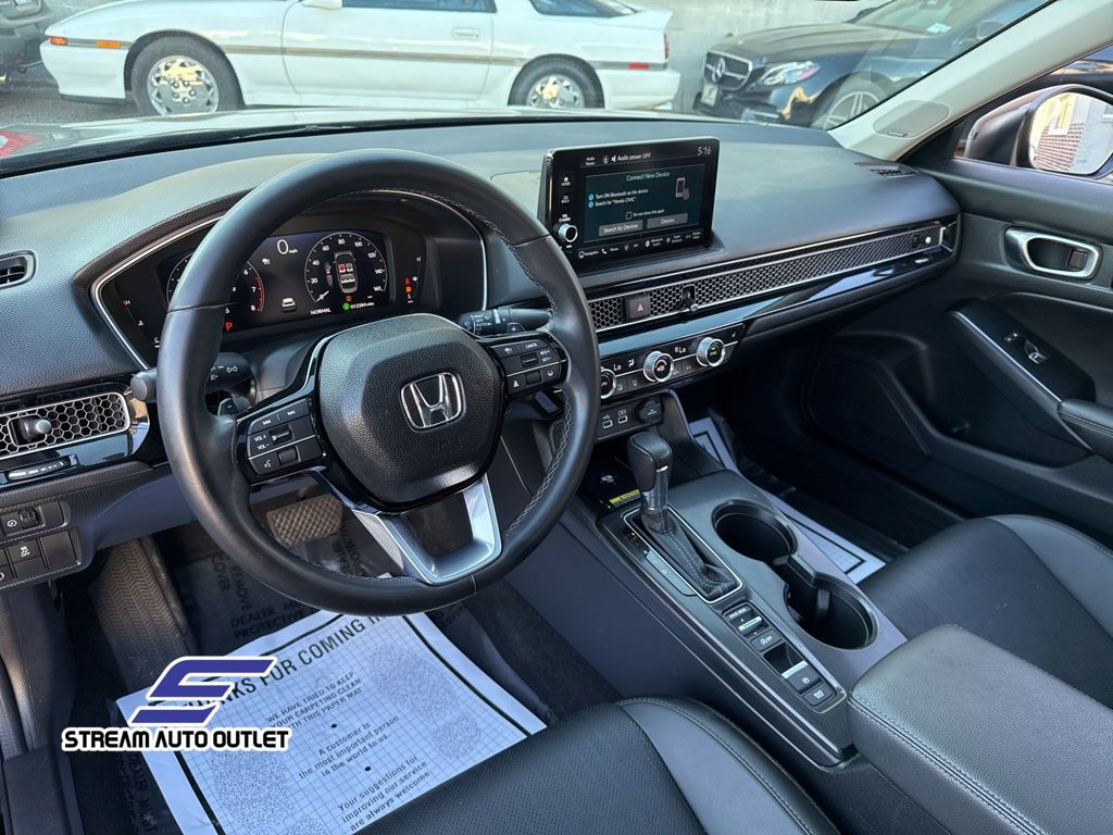2023 Honda Civic Touring photo 25