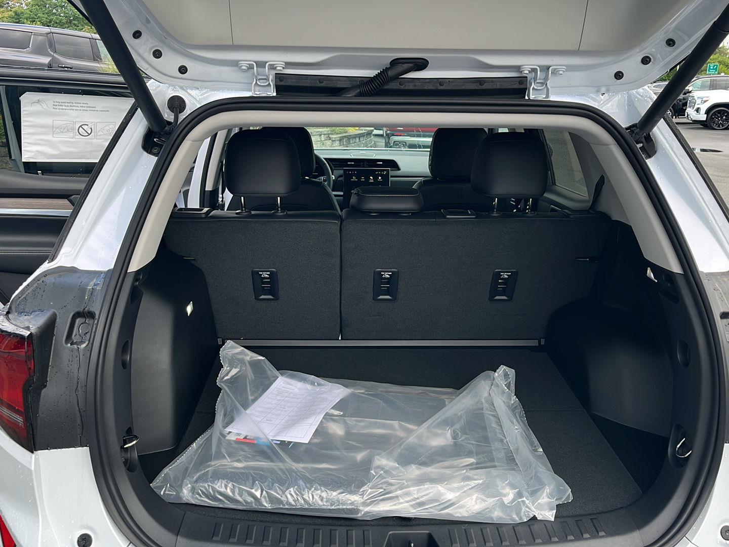 2026 Gmc Terrain Denali photo 12