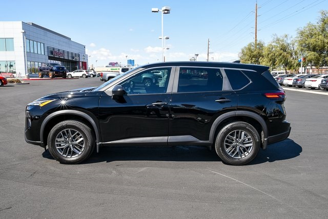 2026 Nissan Rogue S photo 2