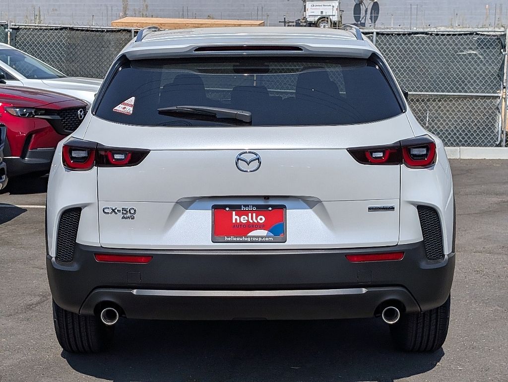 2025 Mazda CX-50 2.5 S Preferred photo 2