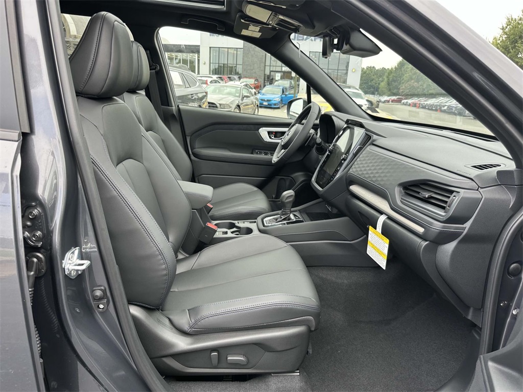 2025 Subaru Forester Limited photo 4