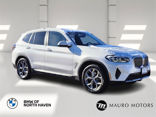 2022 BMW X3 30i's photo
