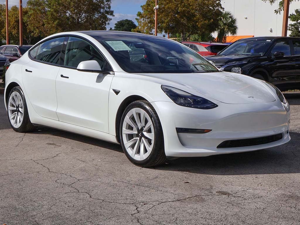 Used 2023 Tesla Model 3 Base with VIN 5YJ3E1EA2PF424460 for sale in Miami, FL