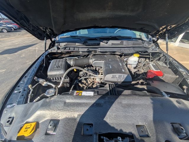2024 Ram 1500 Classic Warlock photo 16