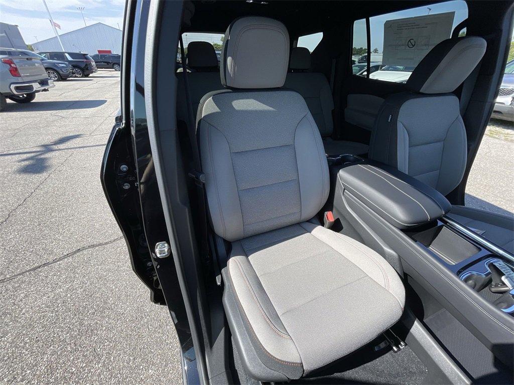 2026 Chevrolet Traverse photo 22