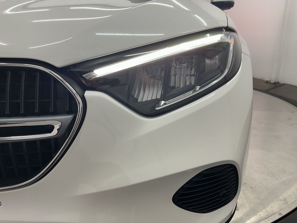 2026 Mercedes Benz GLC 300 4MATIC photo 29