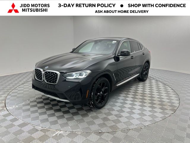 2024 BMW X4 30i's photo