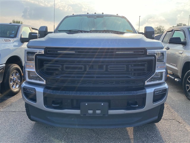 2022 Ford F-250 Lariat photo 2
