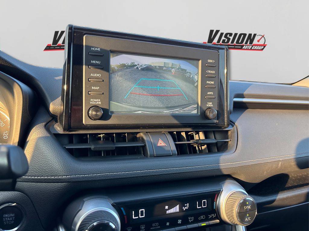 2019 Toyota RAV4 XLE photo 31
