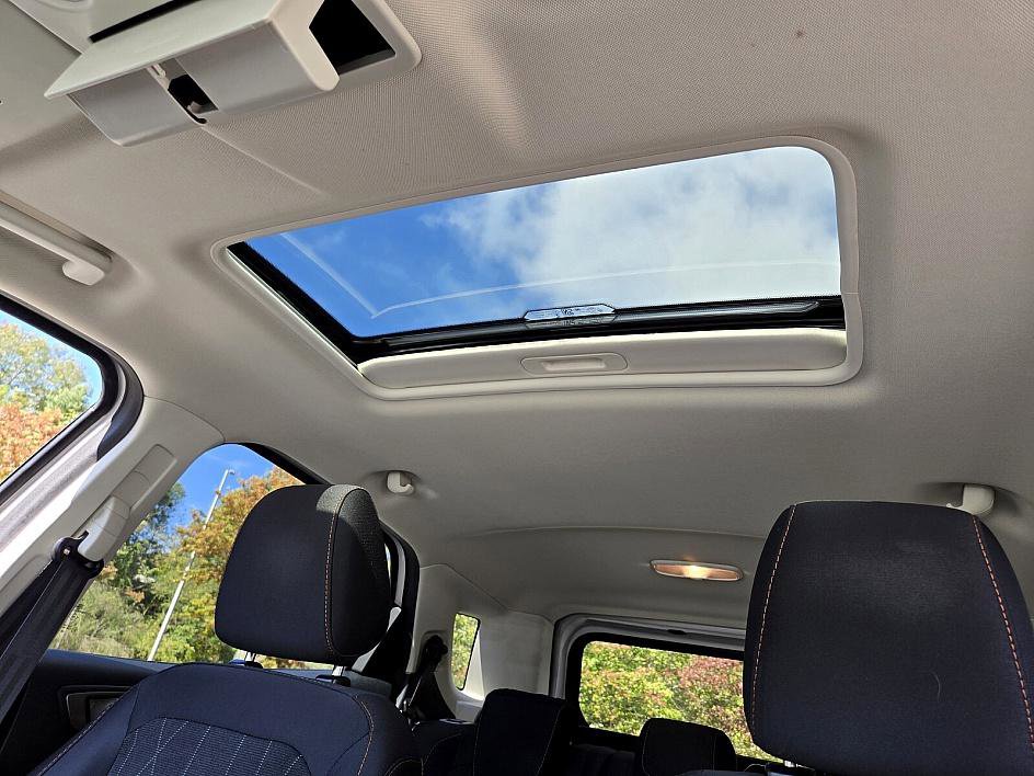 2022 Ford EcoSport SE photo 10