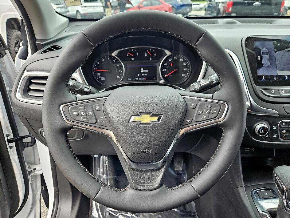 2024 Chevrolet Equinox LT photo 22