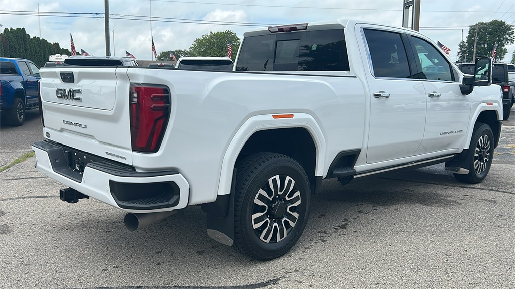 2024 Gmc Sierra 2500 HD Denali Ultimate photo 3