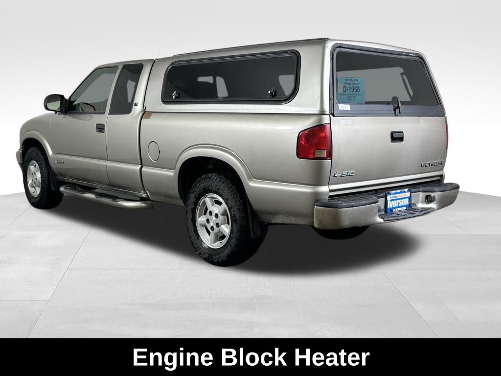 2003 Chevrolet S-10 Pickup photo 4