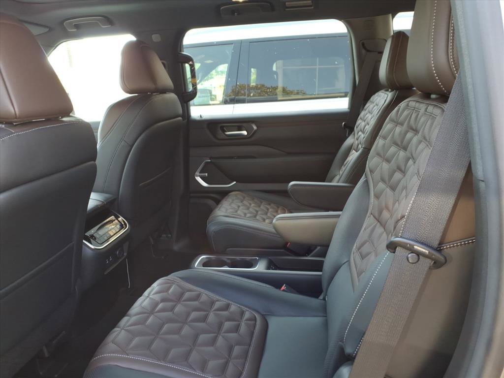 2026 Nissan Armada Platinum photo 10