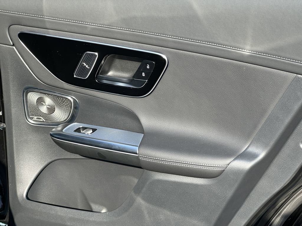 2025 Mercedes Benz GLC 350e 4MATIC photo 19