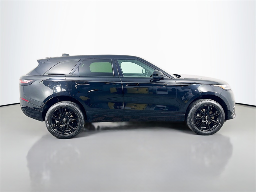 2023 Land Rover Range Rover Velar R-Dynamic S photo 4
