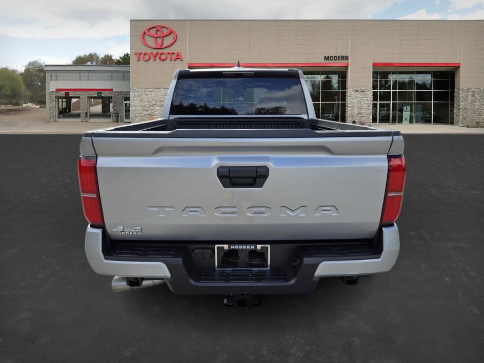 2025 Toyota Tacoma SR5 photo 6