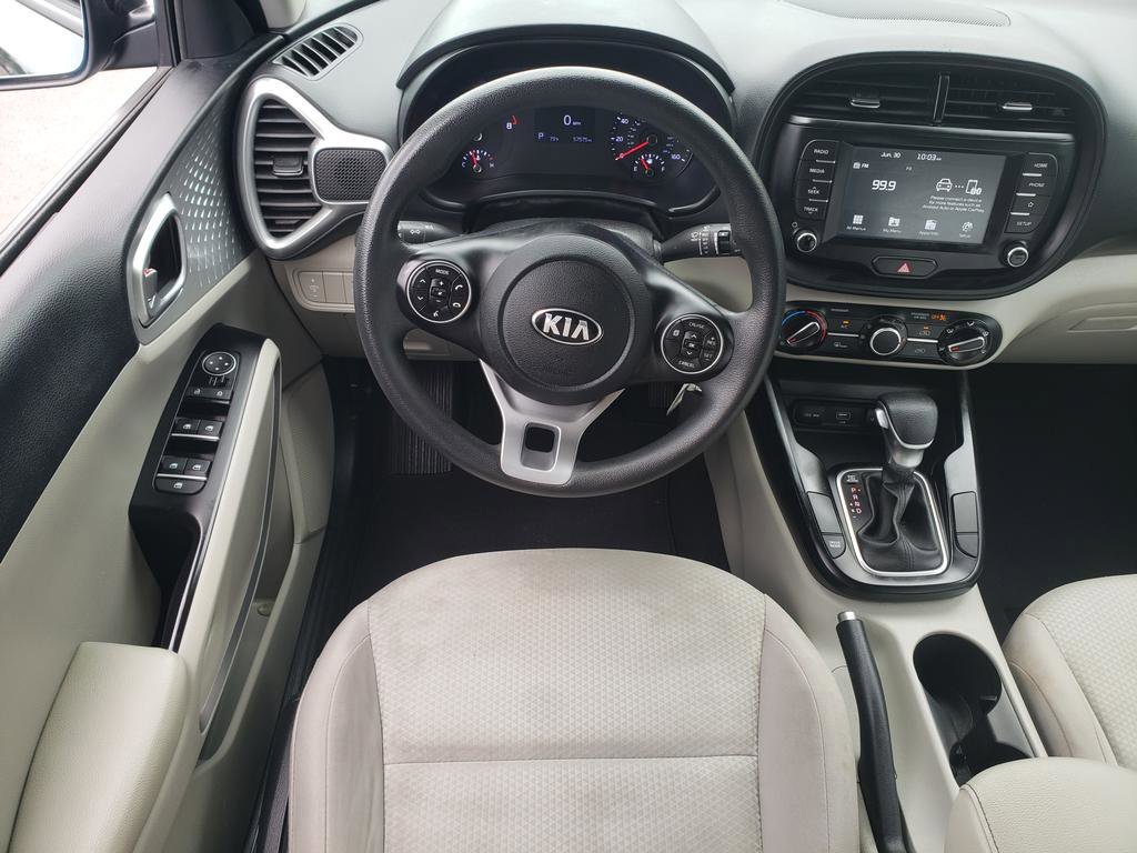 2020 Kia Soul LX S X-Line photo 3