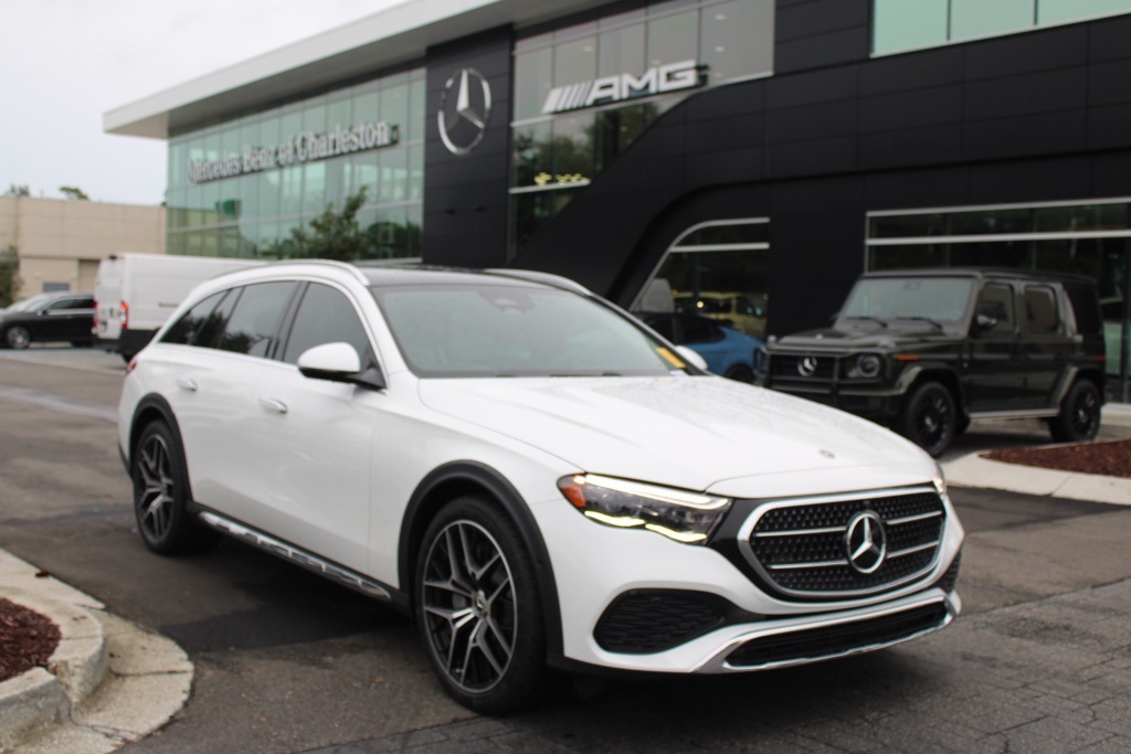 2025 Mercedes Benz E 450 4MATIC All-Terrain Wagon photo 3