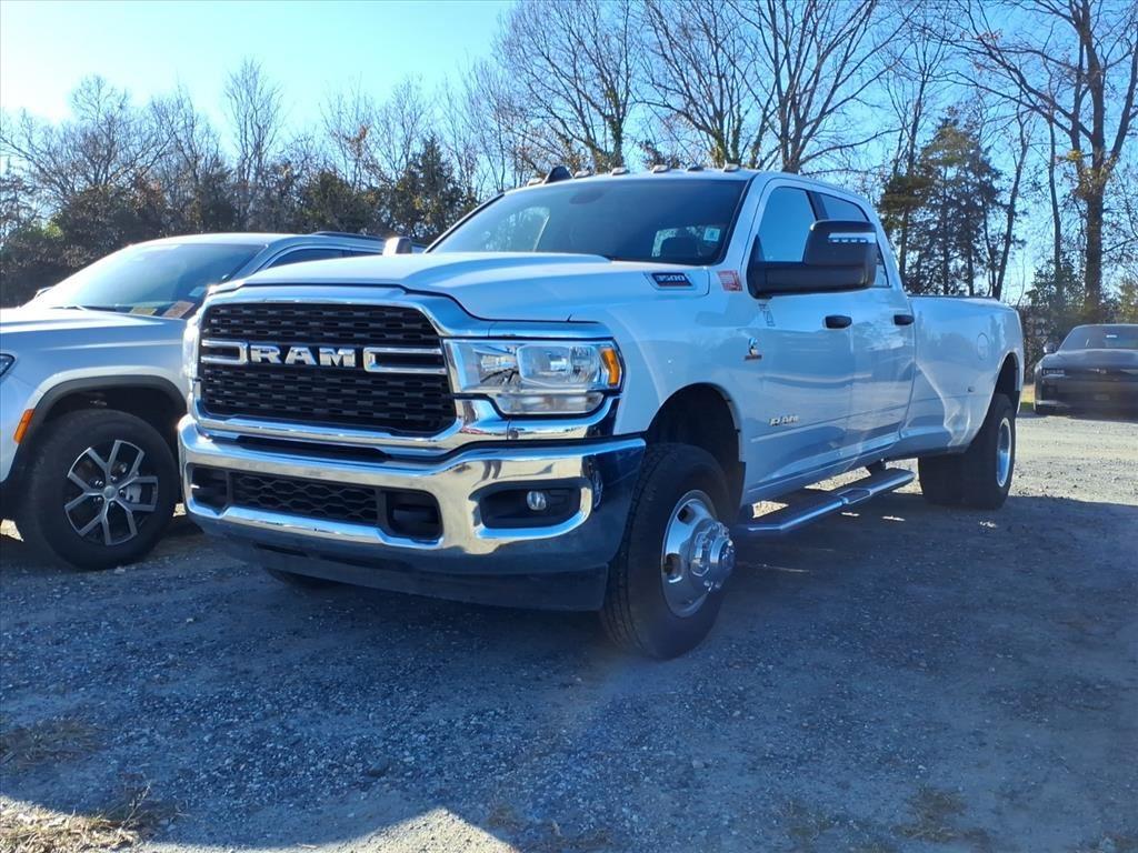 2024 RAM Ram 3500 Pickup Big Horn's photo