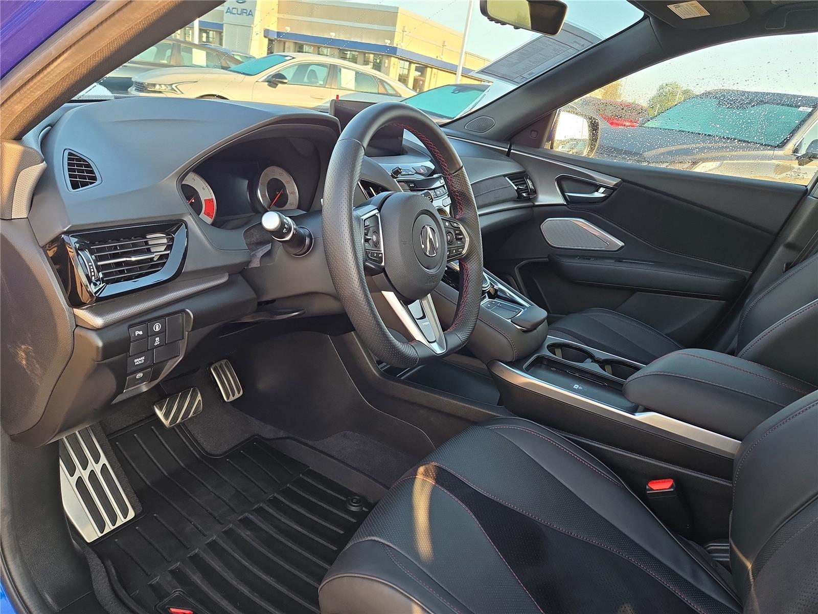 2025 Acura RDX A-Spec photo 18