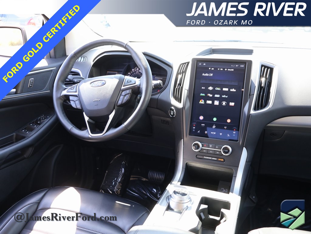 2024 Ford Edge SEL photo 12