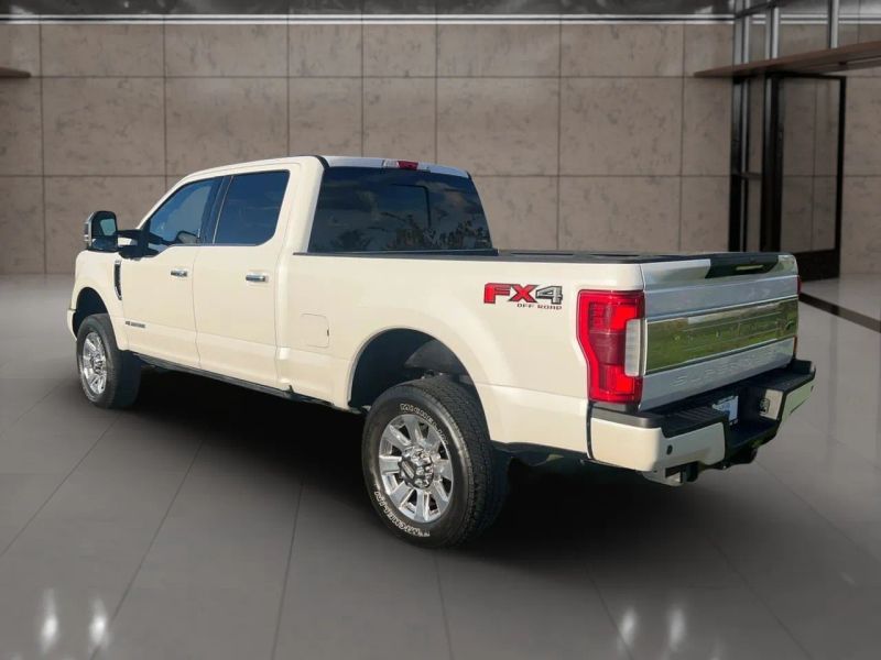 2019 Ford F-350 photo 4