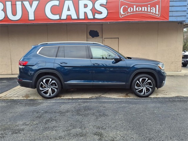 2021 Volkswagen Atlas SEL Premium photo 2