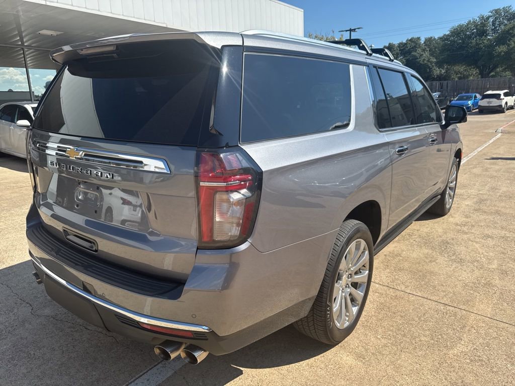 2021 Chevrolet Suburban Premier photo 7