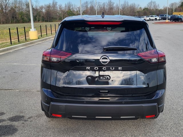 2025 Nissan Rogue S photo 3
