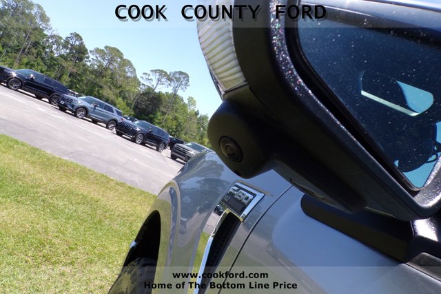 2025 Ford F-150 XLT photo 11