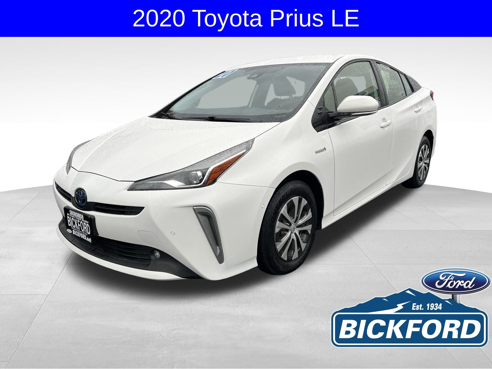 2020 Toyota Prius LE's photo