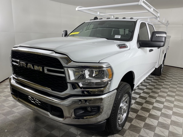 2023 Ram 2500 Tradesman photo 3