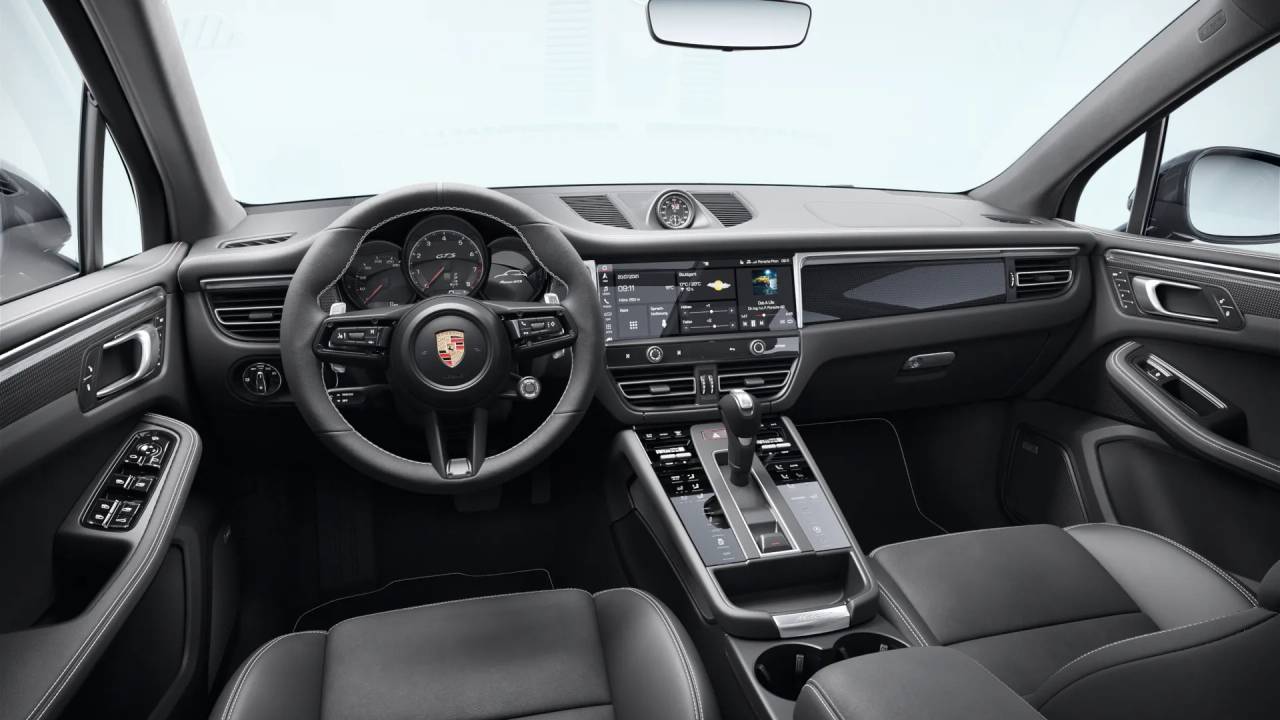 2026 Porsche Macan GTS photo 8