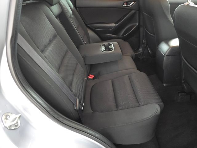 2016 Mazda CX-5 Touring photo 19