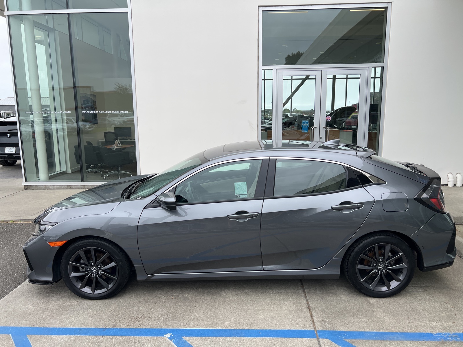 2021 Honda Civic EX photo 3