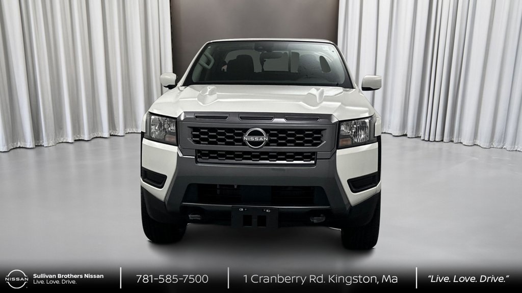 2025 Nissan Frontier Crew Cab SV photo 2
