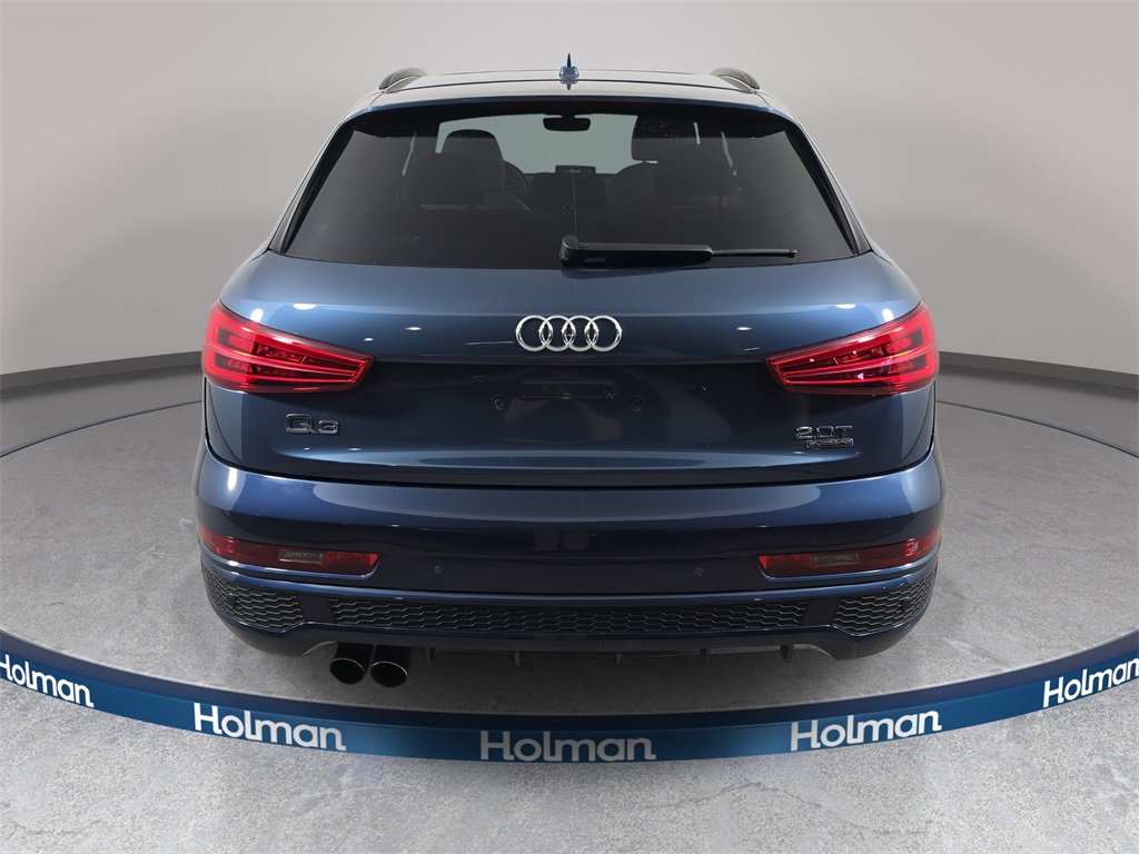 2017 Audi Q3 Prestige photo 3