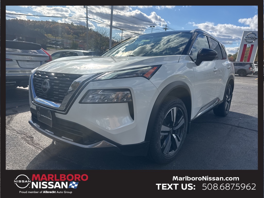 2023 Nissan Rogue SL photo 3