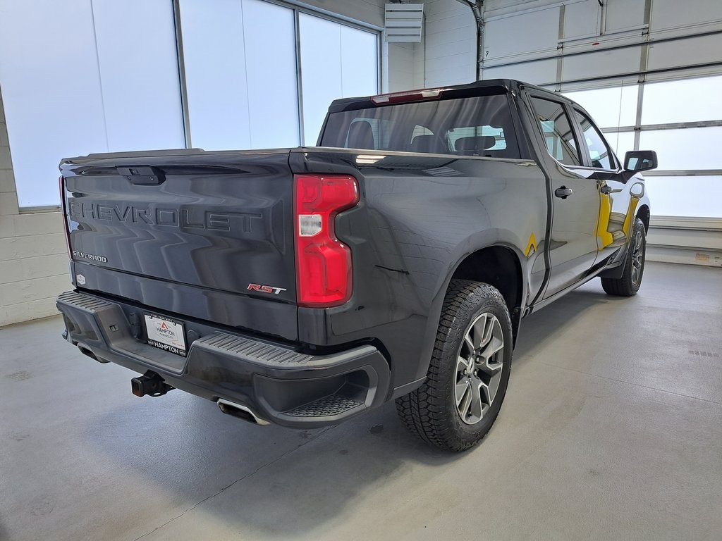 2021 Chevrolet Silverado 1500 RST photo 3