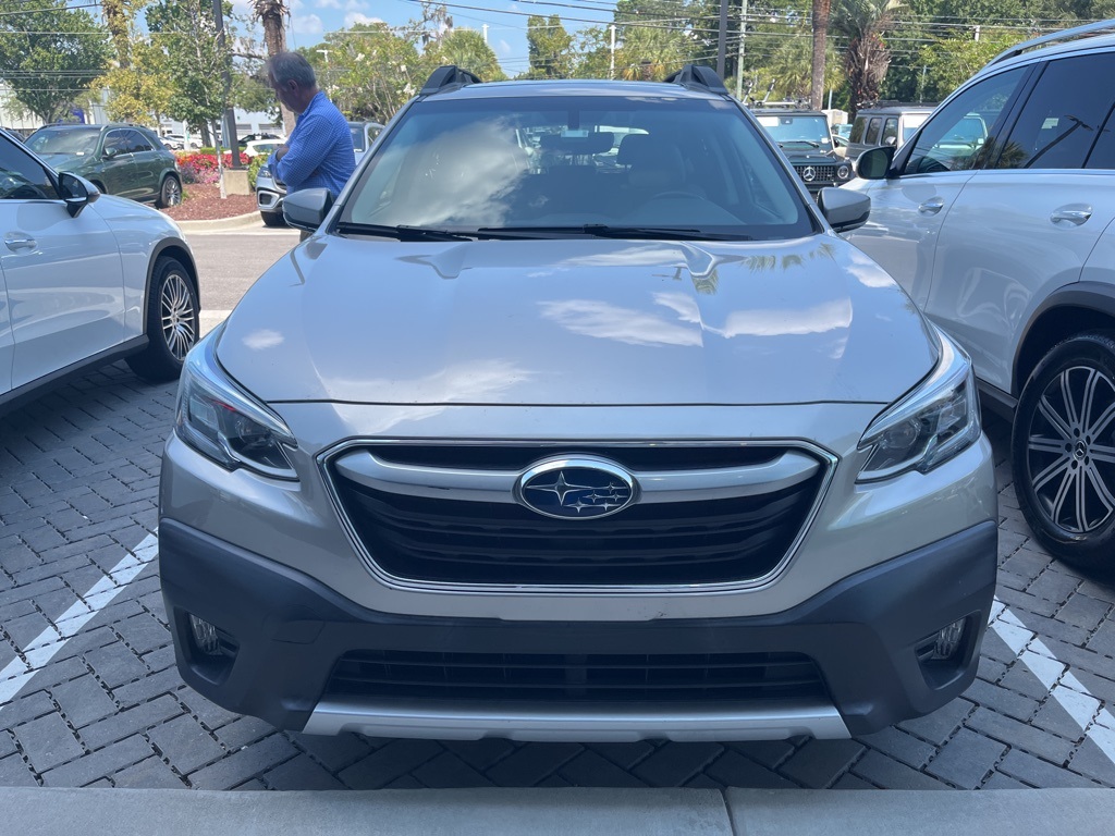 2020 Subaru Outback Limited photo 2