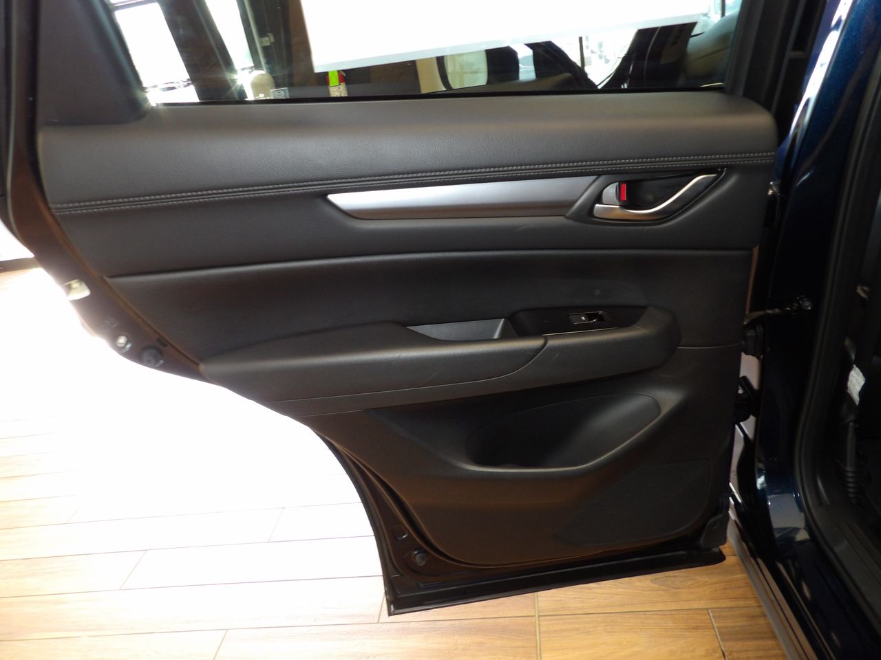 2024 Mazda CX-5 2.5 Select photo 20