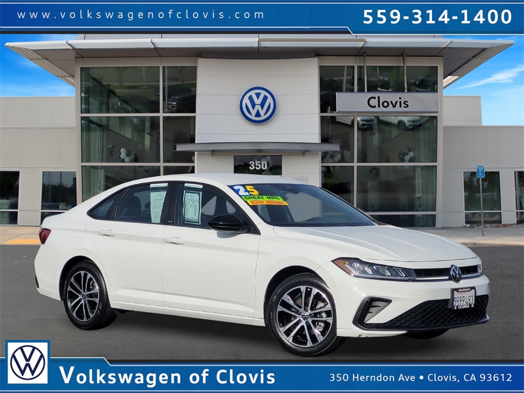 2025 Volkswagen Jetta Sport's photo