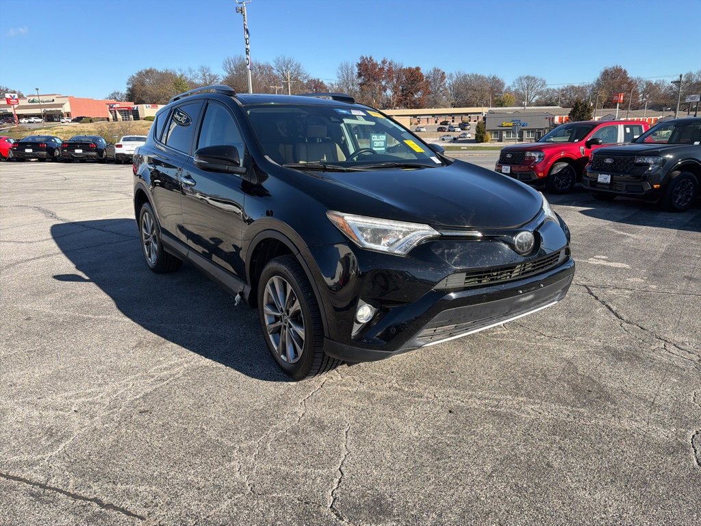 2017 Toyota RAV4 Limited photo 4